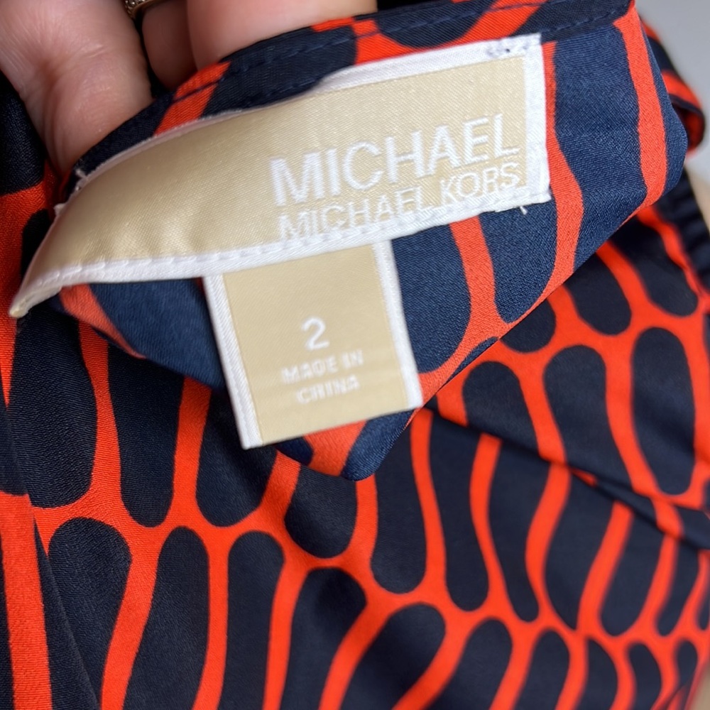 Michael Kors Printed Button Up Tanktop Size 2 - image 8